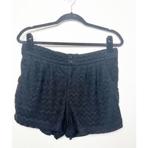 BeBop Black Elastic Waist Chevron Knit Shorts Size Large